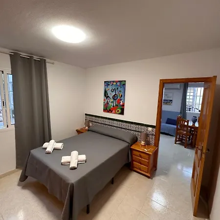 Apartment La Vela Playa 4 *